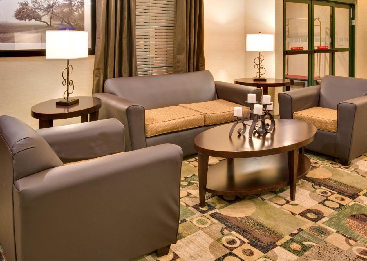 Holiday Inn Express Hotel & Suites Pleasant Prairie-Kenosha By Ihg Exterior foto